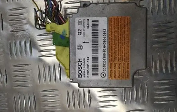 Mercedes-Benz C W203 Airbag control unit/module 0285001813