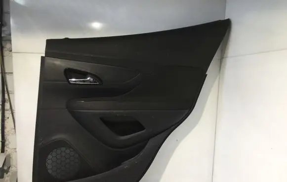 Opel Mokka Rear door card panel trim 94516360 475853623 GM56204
