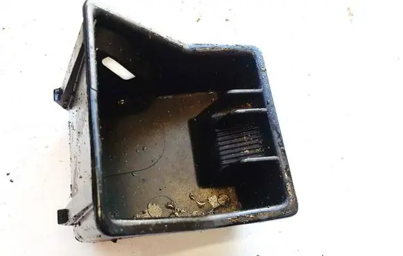 Mercedes-Benz E W210 Car ashtray 2108100530