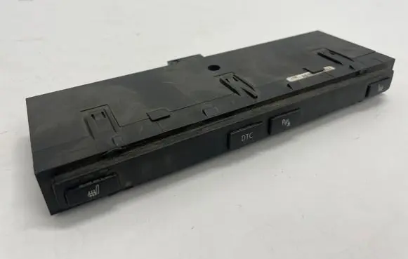 BMW 5 E60 E61 Seat heating switch 6985750
