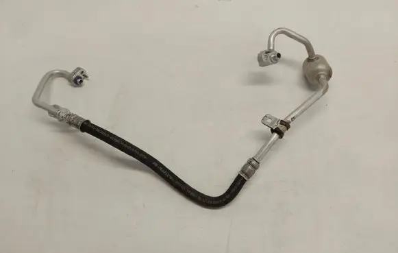 Air conditioning (A/C) pipe/hose