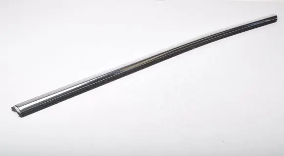 Maserati Levante Rear door windshield rail 
