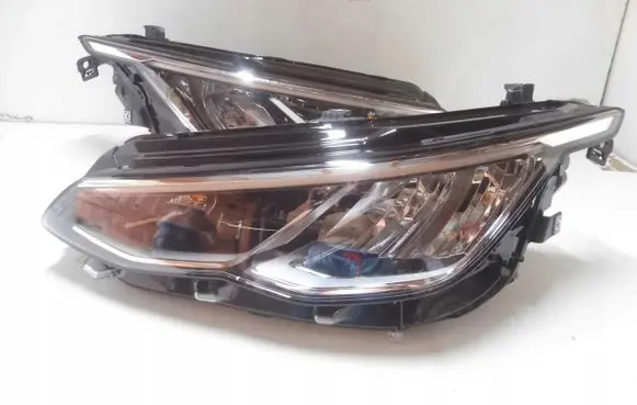 Volkswagen Golf VIII Headlight/headlamp 5H1941006
