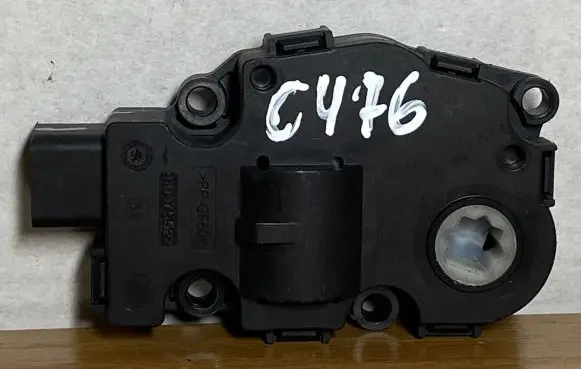 BMW X6 E71 A/C air flow flap actuator/motor EFB436 C476