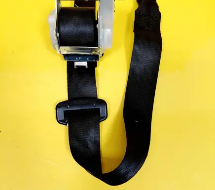 KIA Ceed Rear seatbelt 045441