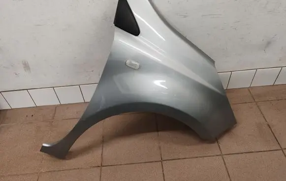 Nissan Note (E11) Fender