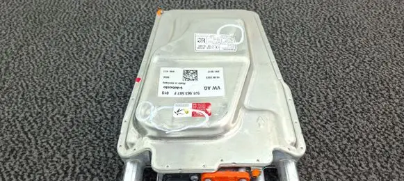 Porsche Taycan 9J1 Auxiliary heating control unit/module 9J1963507F