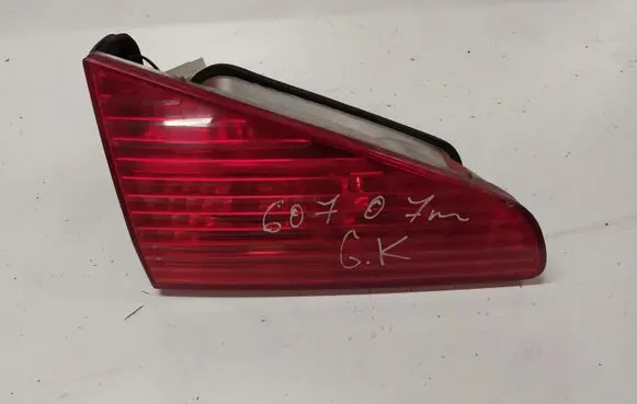 Peugeot 607 Tailgate rear/tail lights 92076348