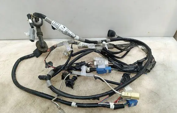 Toyota Avensis T270 Tailgate/trunk wiring harness 8218505120 8218405130