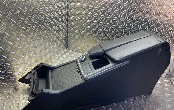 Mercedes-Benz ML W166 Armrest 