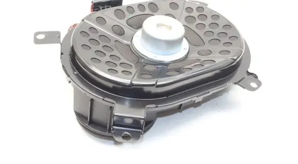 Land Rover Discovery Sport Subwoofer speaker FK7218808AC