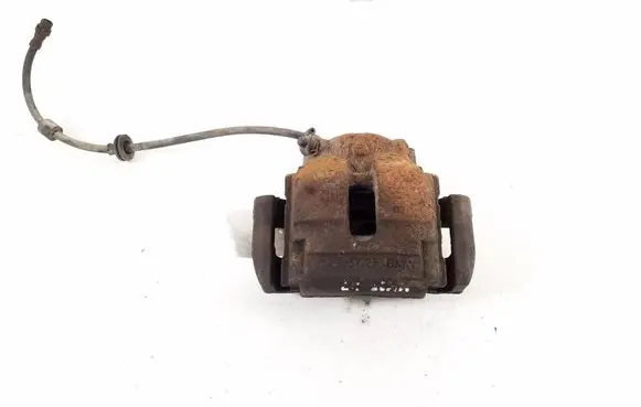 BMW X3 E83 Front brake caliper 6765881