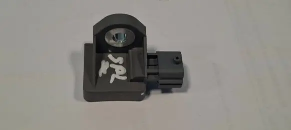 Suzuki Splash Airbag deployment crash/impact sensor 3893051K10 608802900B 06D98BD7