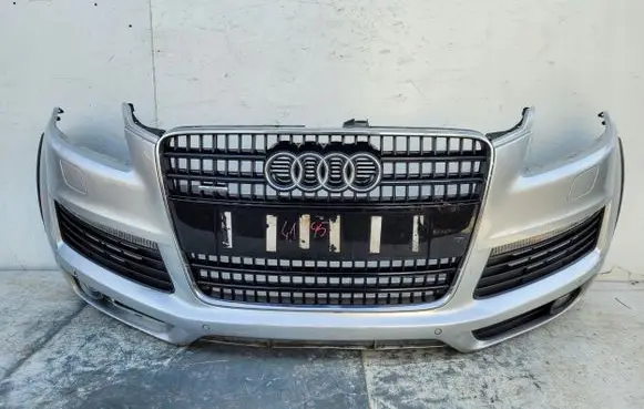 Audi Q7 4L Front bumper