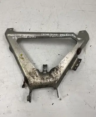 Mercedes-Benz C AMG W204 Engine mounting bracket A6460980429