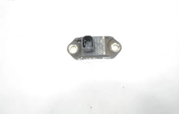 Volkswagen PASSAT B6 Acceleration sensor 3C0907651
