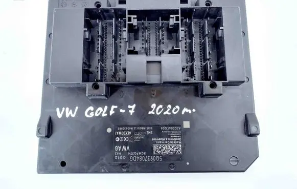 Volkswagen Golf VII Central body control module 5Q0937084DG A3C00413206