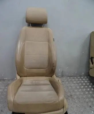 Volkswagen Golf Plus Front driver seat