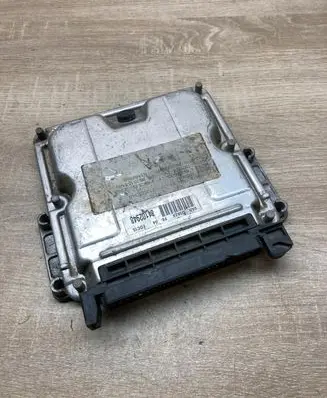 Peugeot 406 Engine control unit/module ECU 9635158180 0281010252