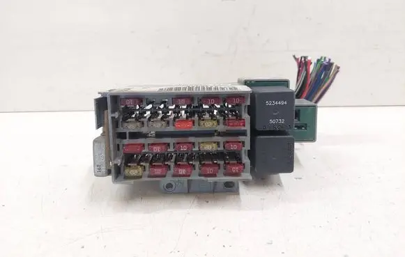 Chrysler PT Cruiser Fuse module P04794450AE DW11642NC024 18217A