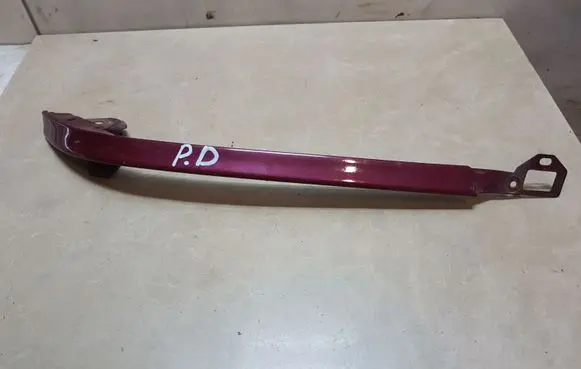 Toyota Avensis T220 Under headlight/headlamp trim 