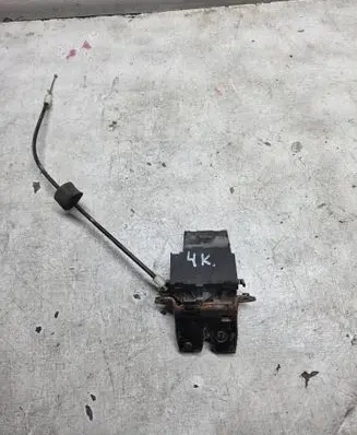 Mercedes-Benz E W211 Loading door lock A1717500085 A1717500185