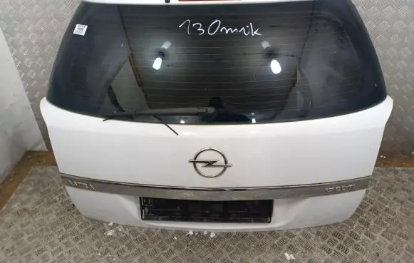 Opel Astra J Tailgate/trunk/boot lid