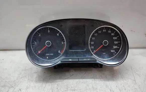 Volkswagen Amarok Speedometer (instrument cluster) 2H0920963B