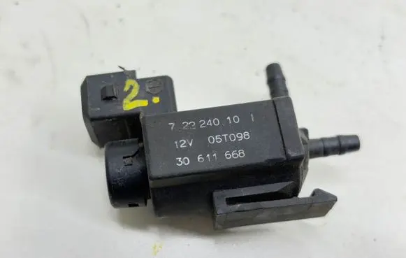 Volvo V70 Turbo solenoid valve 30611668 72224010