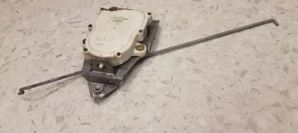 Mitsubishi L200 Central locking motor MR432147