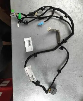 Volvo XC90 Front door wiring loom 31396140