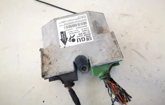 Opel Zafira B Airbag control unit/module 13188856