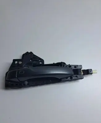 Rear door exterior handle/bracket
