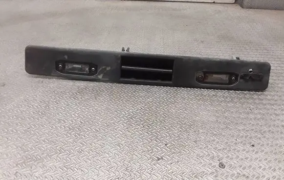 Volvo V70 Trunk door license plate light bar 