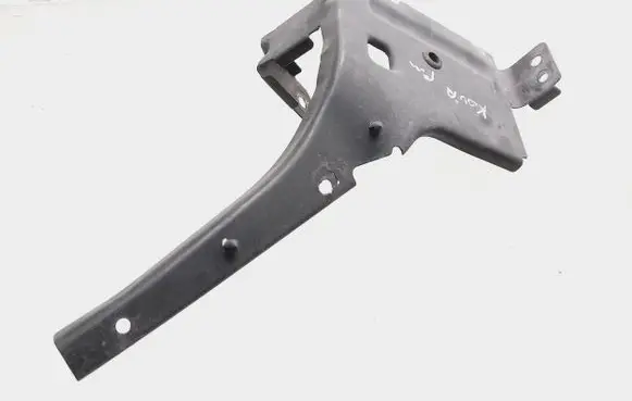 Jaguar XJ X351 Fender mounting bracket Aw9316c956ab