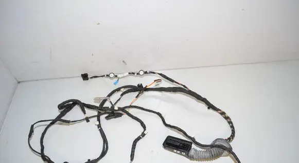 BMW 4 F36 Gran coupe Front door wiring loom 9325900 9325901 61129325901