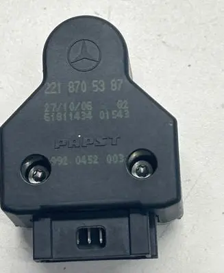 Mercedes-Benz S W221 Seat control module 2218705387 9520452003 271005