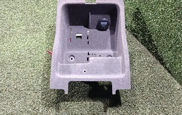 Porsche Cayenne (92A) Glove box central console 7P5857232 7P5947561