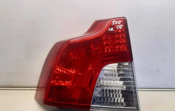 Volvo S40 Rear/tail lights 30744538 P1007S40SXGB