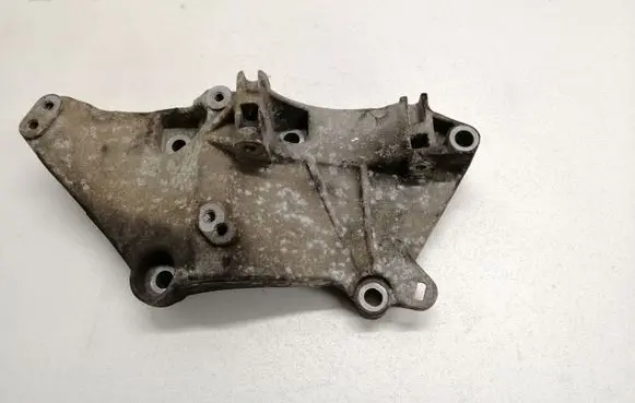 Generator/alternator bracket