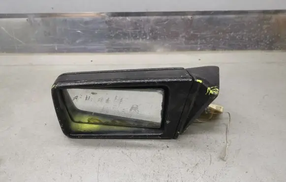 Manual wing mirror