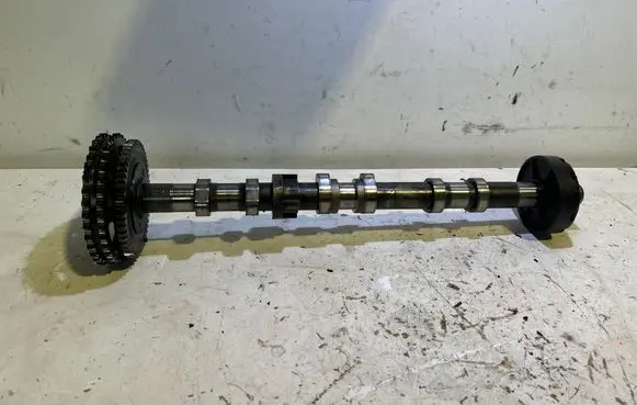 Mercedes-Benz Sprinter W906 Camshaft pulley/ VANOS A64602