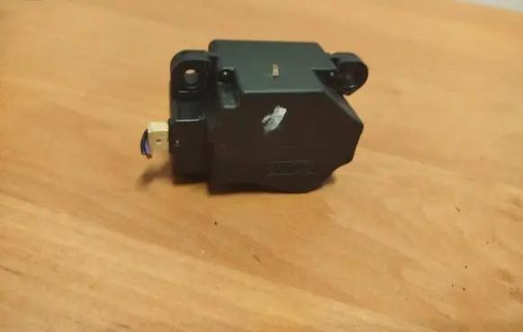 Volvo C30 Air flap motor/actuator 4N5H19E616 6652A AE100410