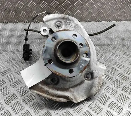 BMW i3 Front wheel hub 6852160