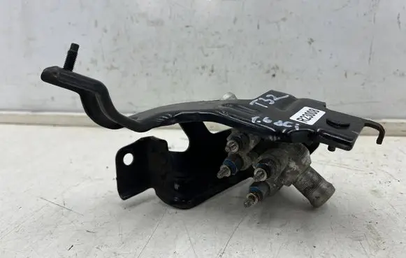 Nissan X-Trail T32 Coolant heater 