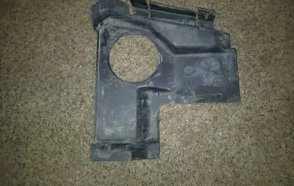 BMW 5 E34 Other engine bay part 1946435