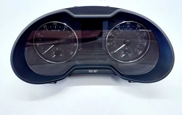Speedometer (instrument cluster)