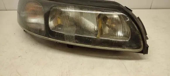 Volvo V70 Headlight/headlamp 8620687 89004806