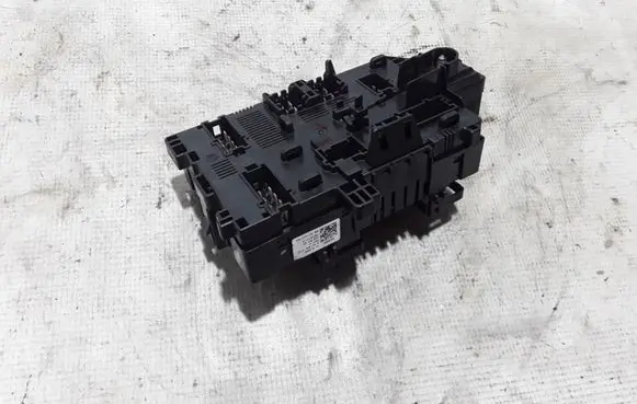 Mercedes-Benz GLE W167 Fuse module A1679067303