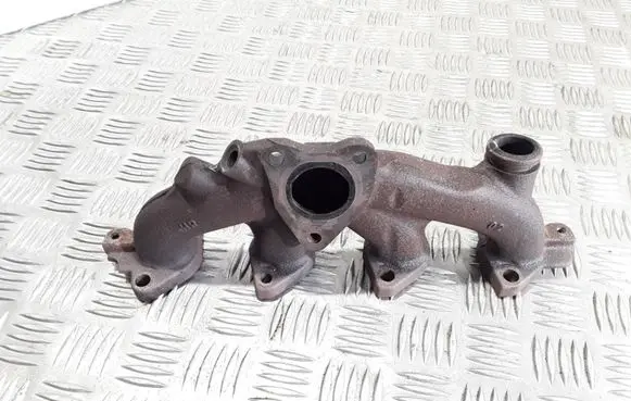 Renault Captur Other exhaust manifold parts 140040567R